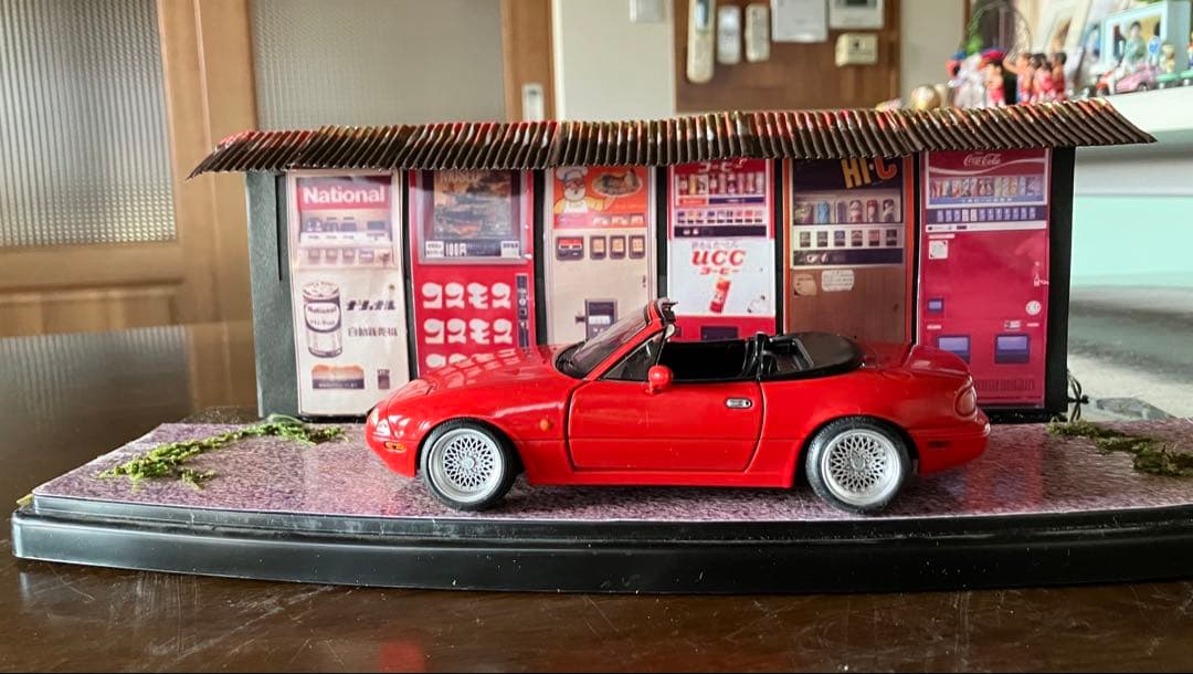 1/24マツダユーノスロードスター　ローダウンカスタムジオラマ 自動販売機照明付