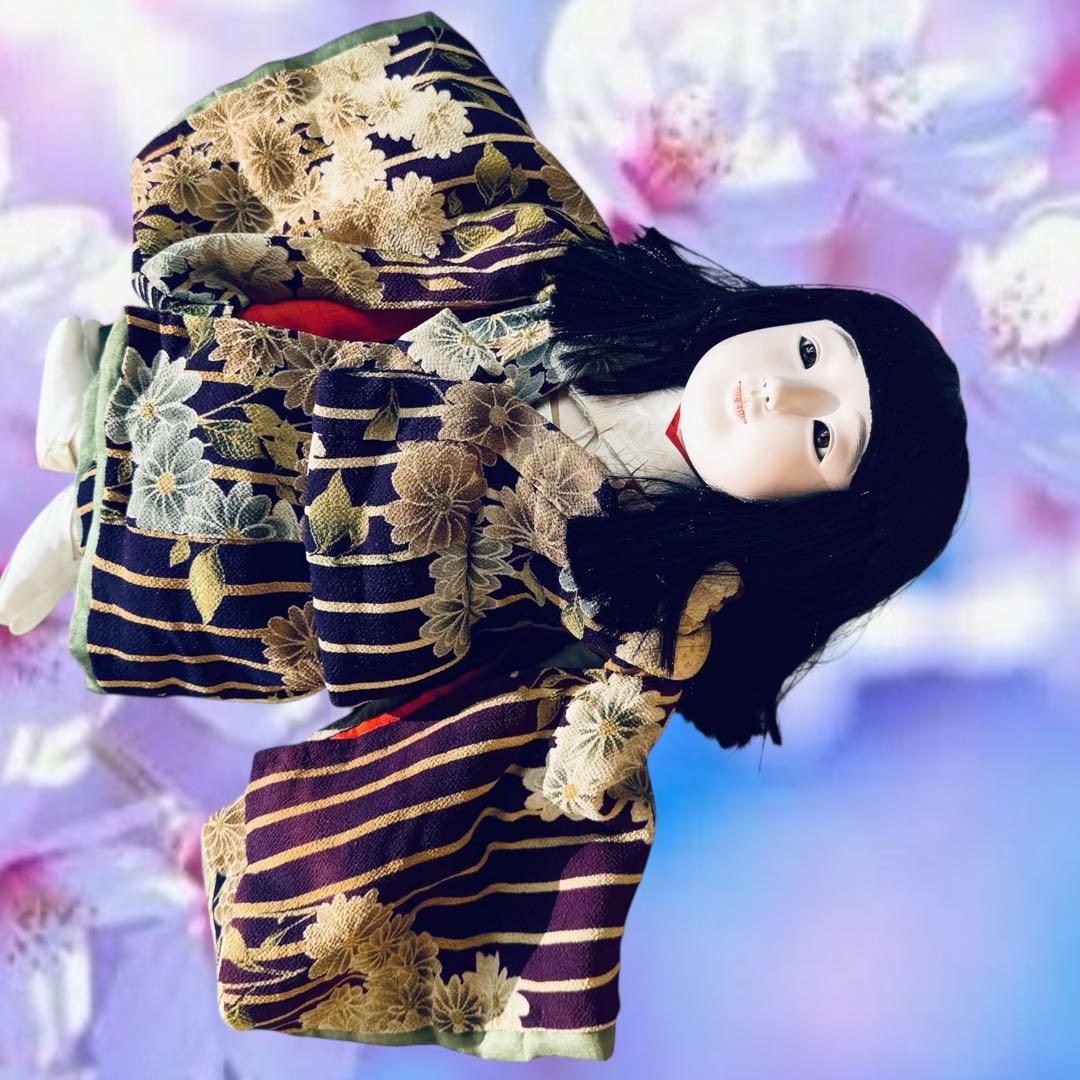 市松人形 松乾斎東光 紫 縮緬 花柄 菊 着物 ガラス 銘 印 三折れ 日本人形