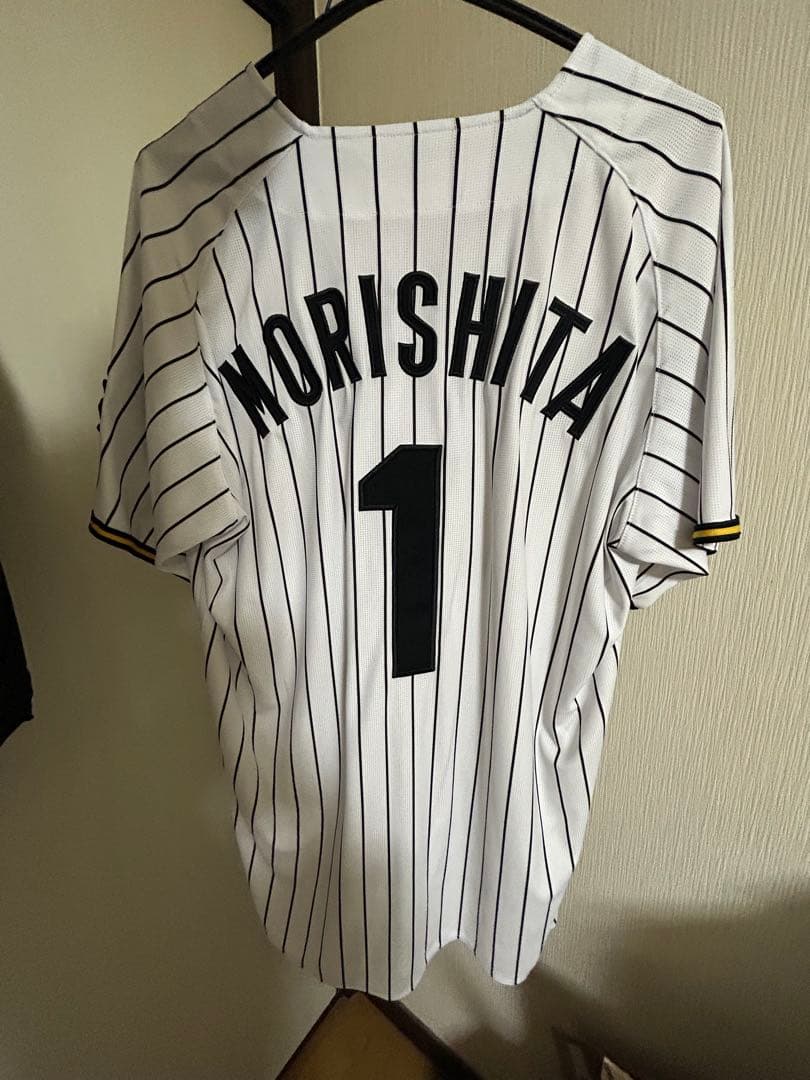 阪神タイガース レプリカユニフォームTigers 森下翔太 1