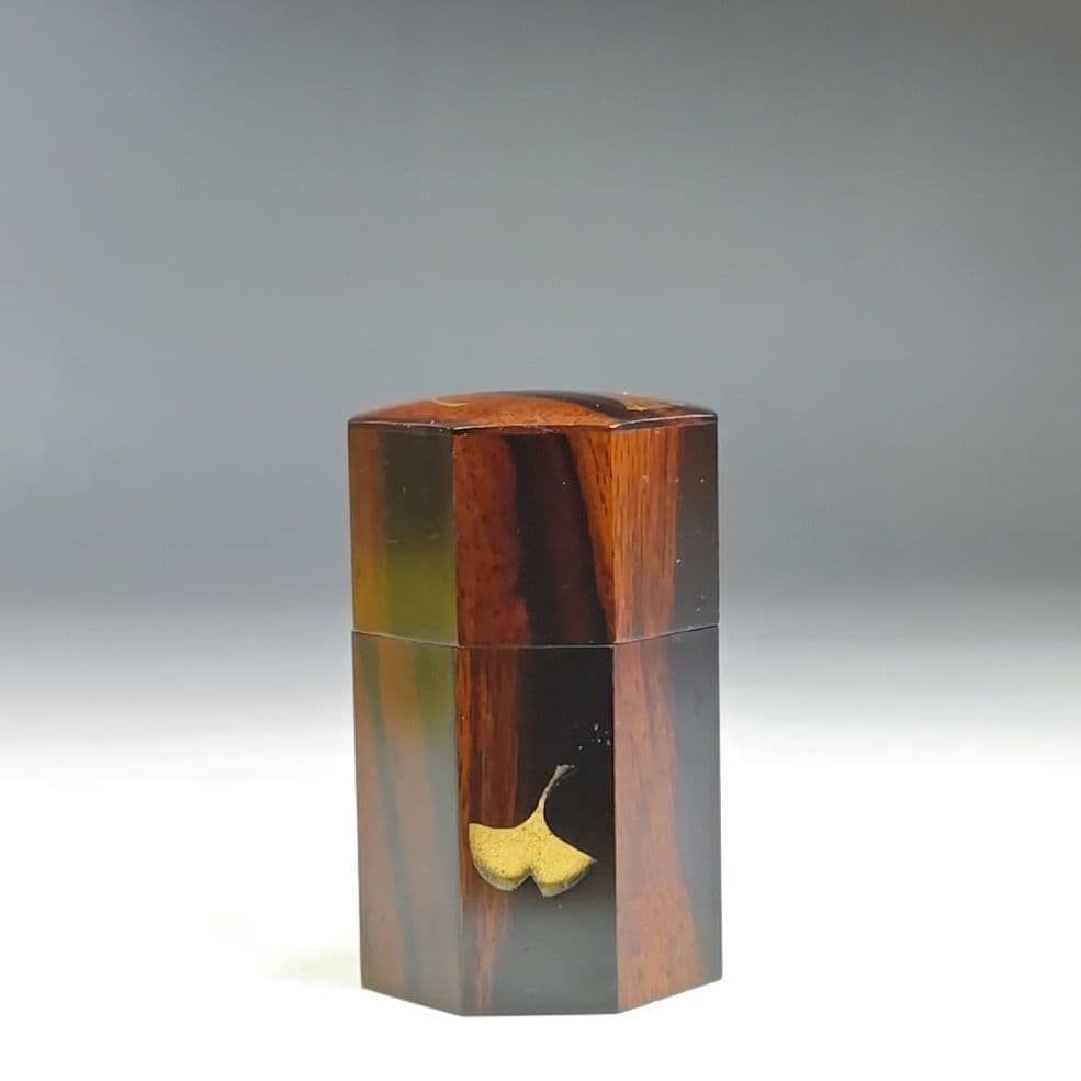 イ802 茶入『高崎秋峰作』『銀杏蒔絵　黒柿八角茶器　共箱』茶道具