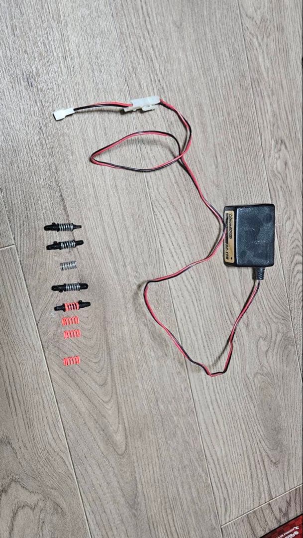 ヨコモ イチロクM 1/16 トヨタ クラウン ドリラジ