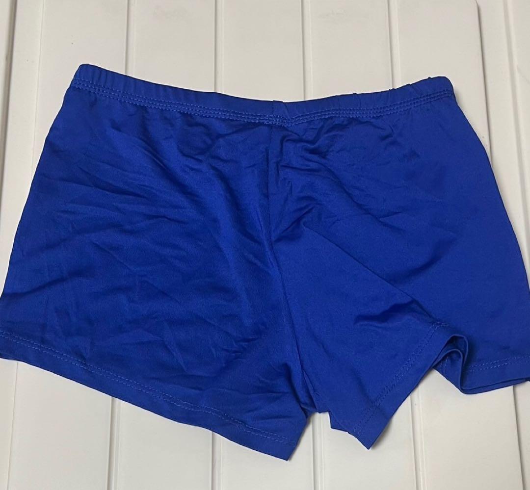 チアリーディングウェア 着画あり