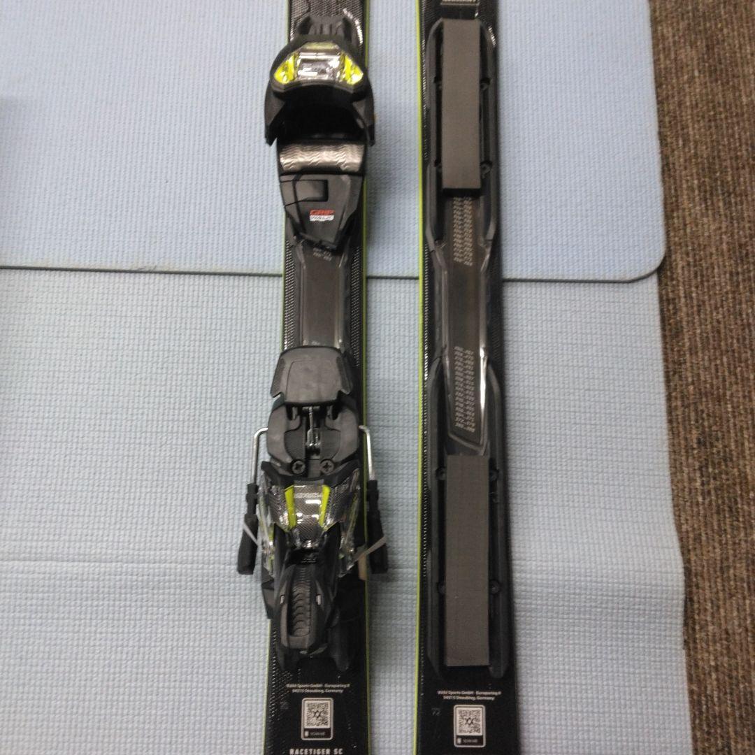 VOLKL RACETIGER SC、165cm、金具vMotion、未使用新品