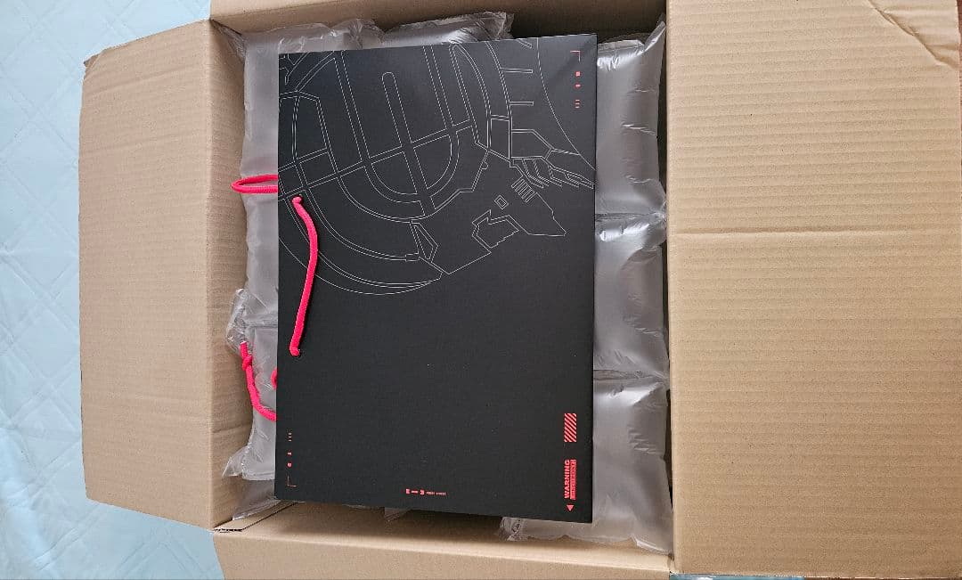 ウルトラマン ANGEL シャンパン