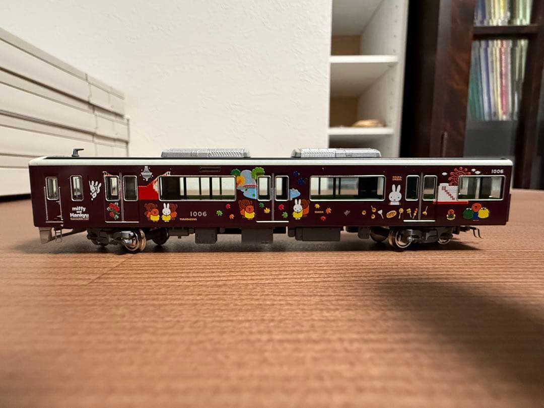 (精密加工品)阪急ミッフィー　宝塚線※シール一部使用済み