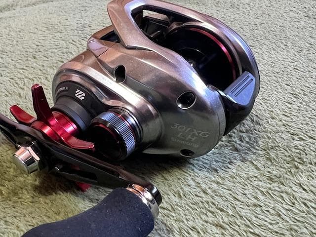 シマノ　21 スコーピオンMD 301 XGLH 左巻き ①