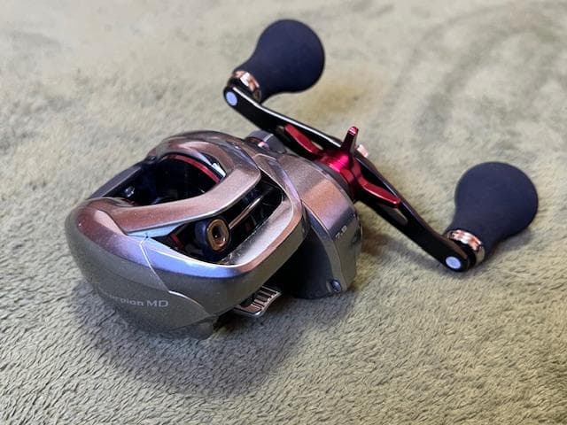シマノ　21 スコーピオンMD 301 XGLH 左巻き ①