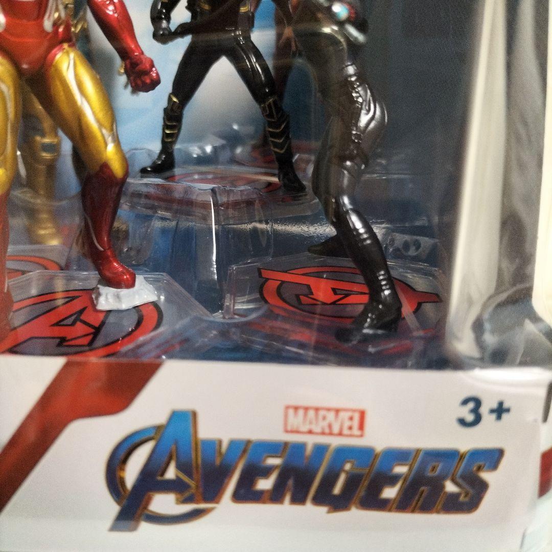 MARVEL アベンジャーズ　９体