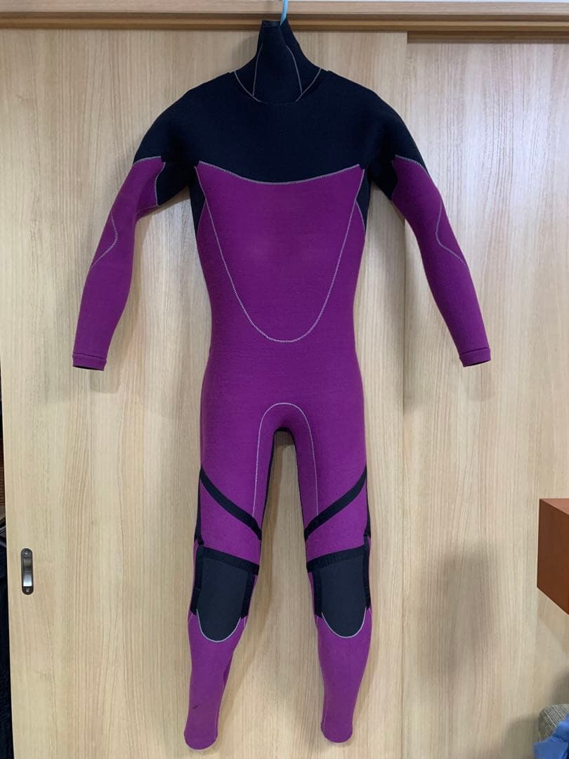 O'NEILL オニール セミドライ　チェストジップ　Lサイズ