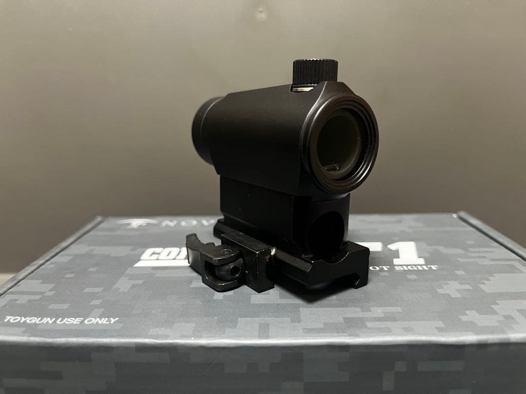 ノーベルアームズ　T1 サバゲードットサイト　実銃対応サイト