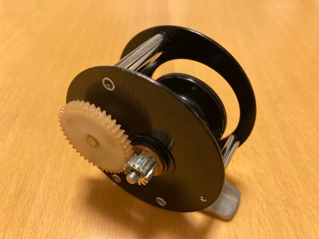 【美品】【送料無料】ダイワ　ミリオネア　ＧＳ　１０００　純正袋付