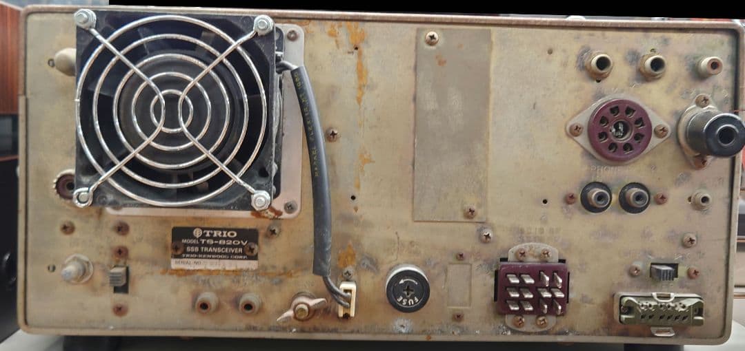 ■【希少・電源AC付】TRIO TS-820V SSBトランシーバー