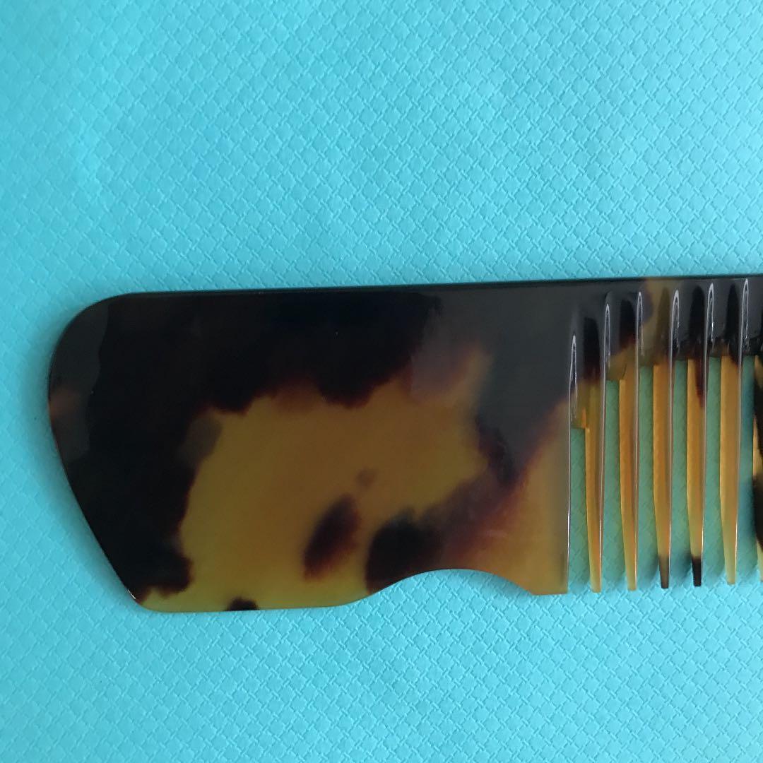 ビンテージ　　本鼈甲コーム　　未使用貴重品