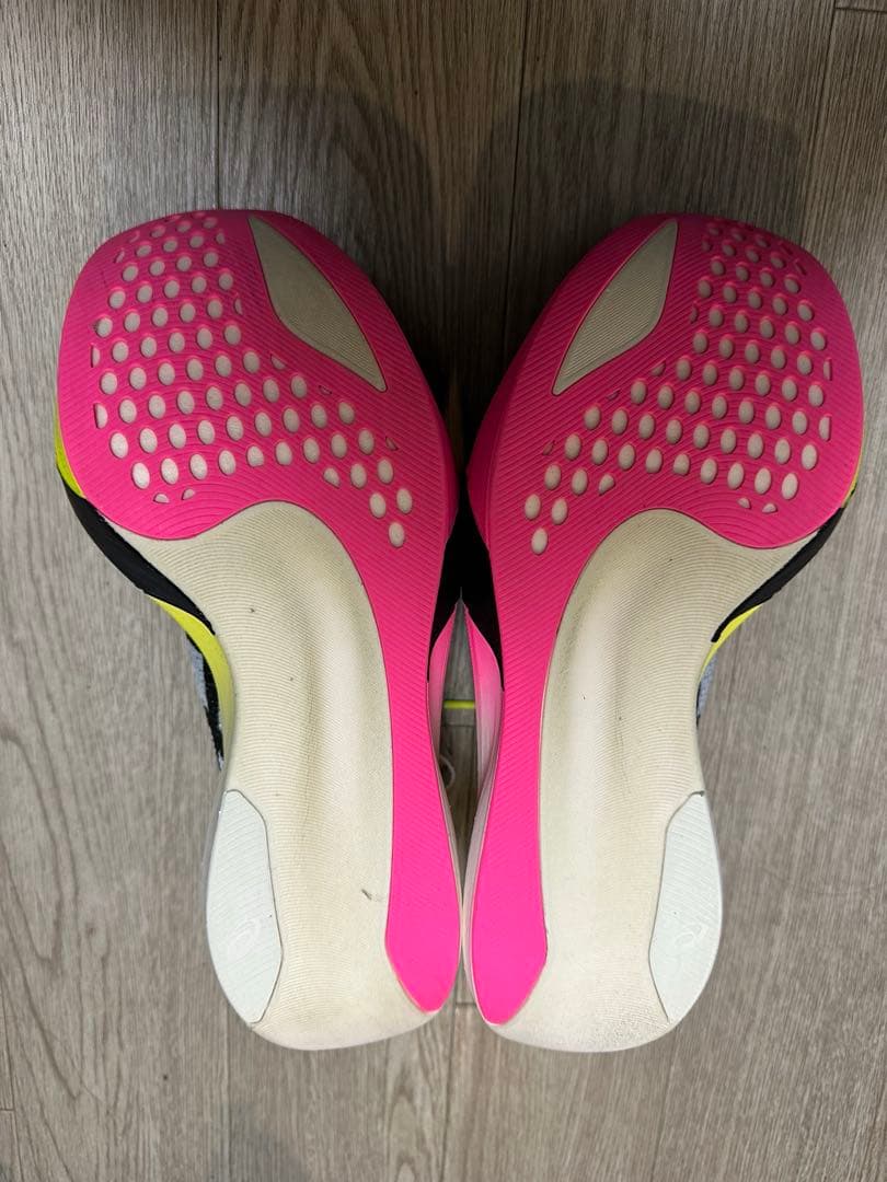 【極美品】 asics メタスピードエッジパリ　25.5cm