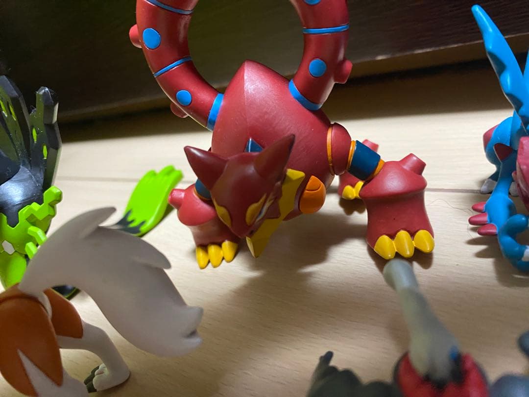 ポケモン モンコレ　フィギュア　ジガルデ50% ボルケニオン