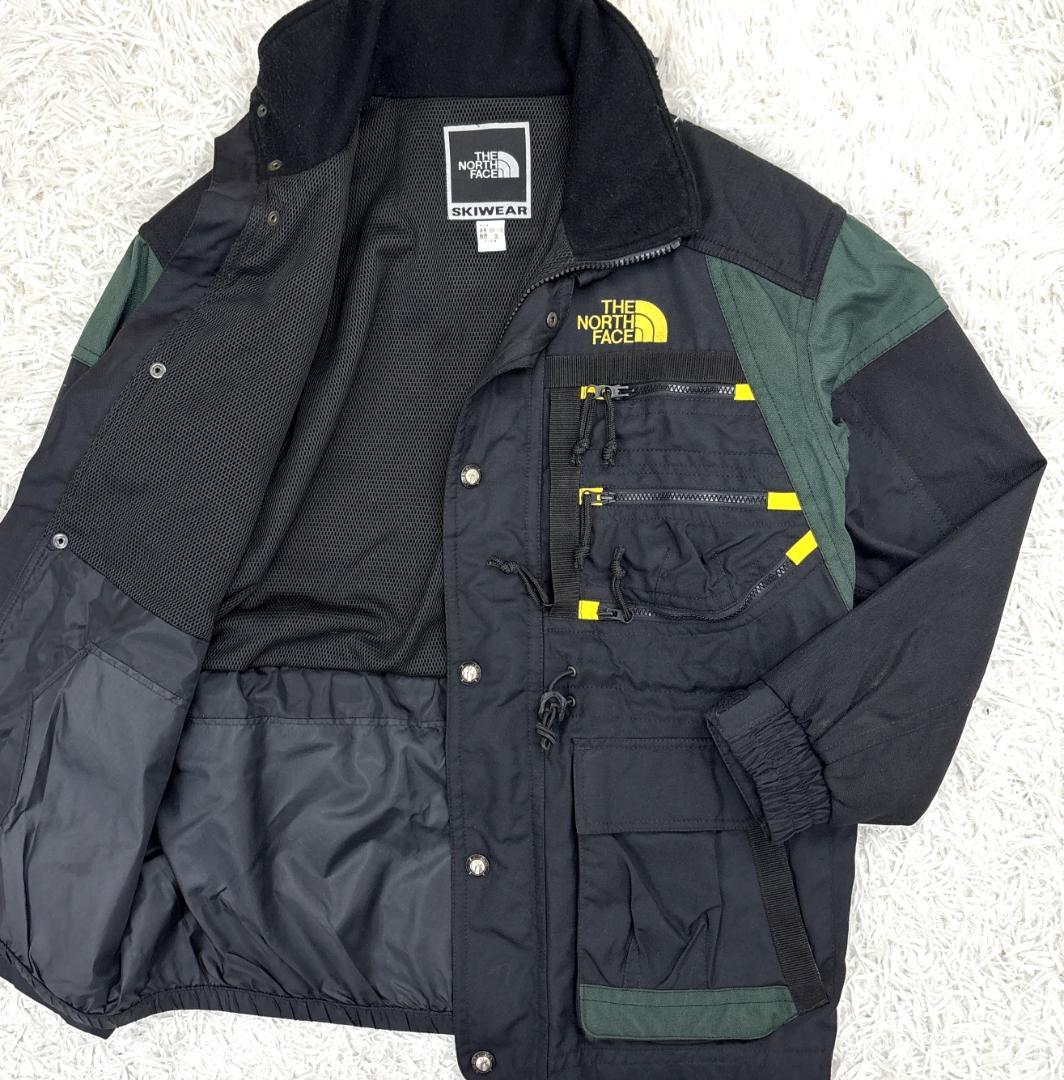 ザノースフェイス　カラーブロックデザイン　スキージャケット　ジャケットタイプ