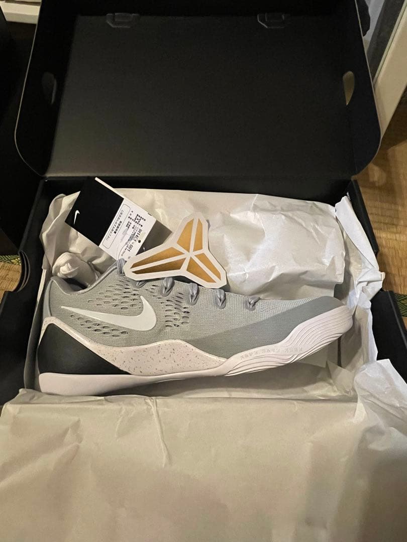Nike Kobe 9 グレー
