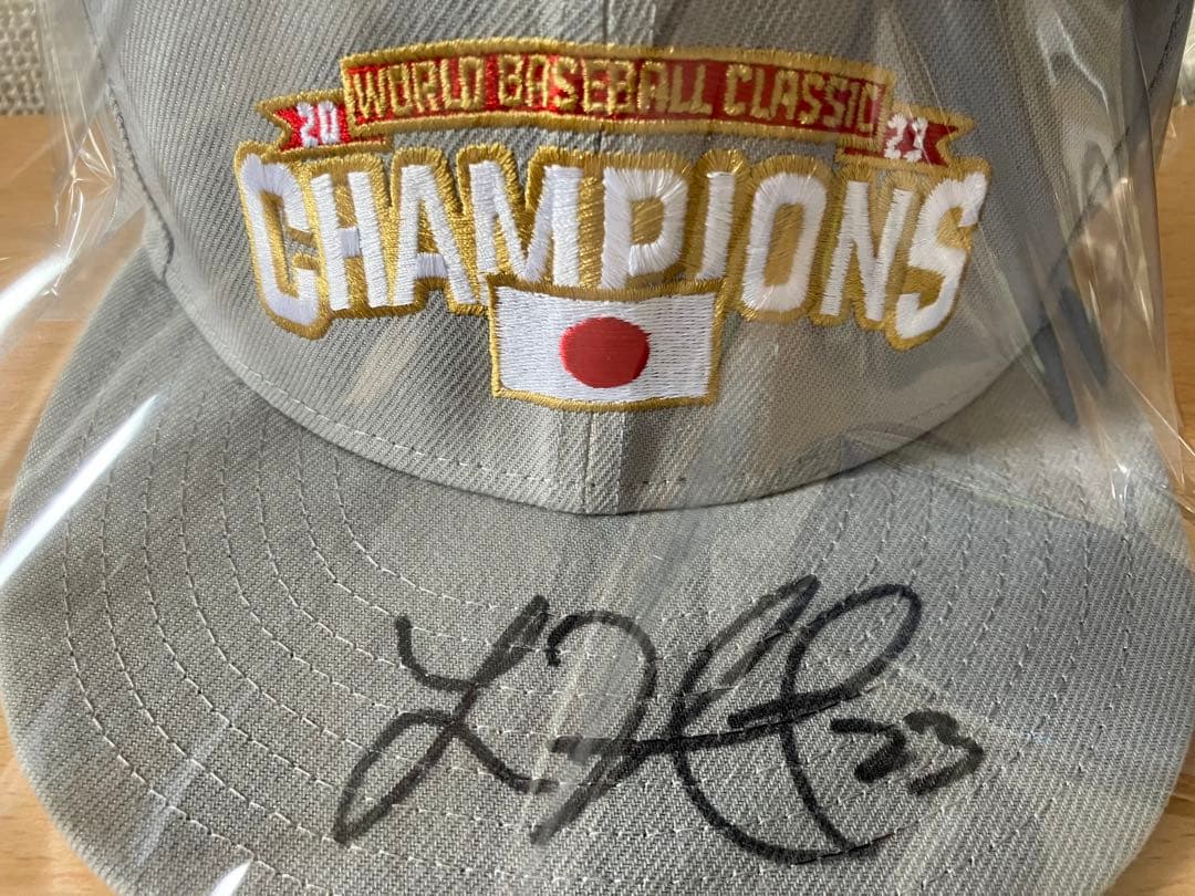 ヌートバー直筆サイン入りWBC2023優勝記念キャップ