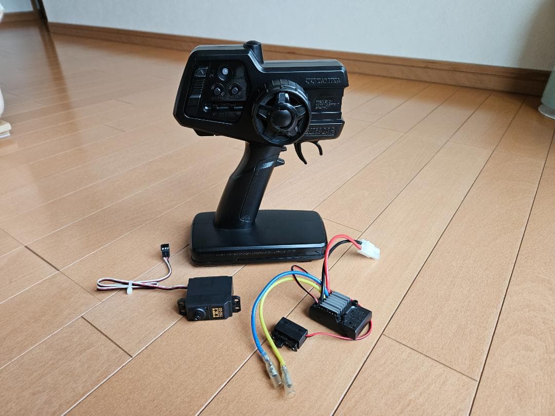 タミヤ　ファインスペック2.4G プロポセット (TRE-01付)