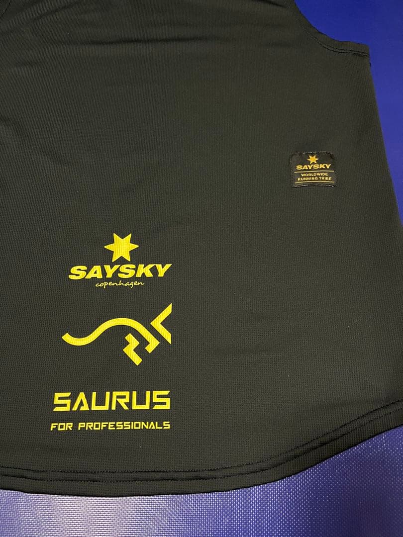 AMINOSAURUS &SAYSKYランニングウェア【中古美品】【サイズXS】