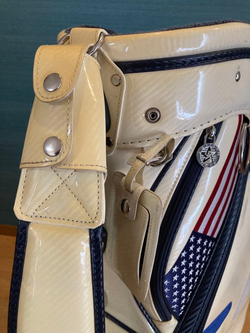 ARTISAN ゴルフバッグ・キャディバッグ