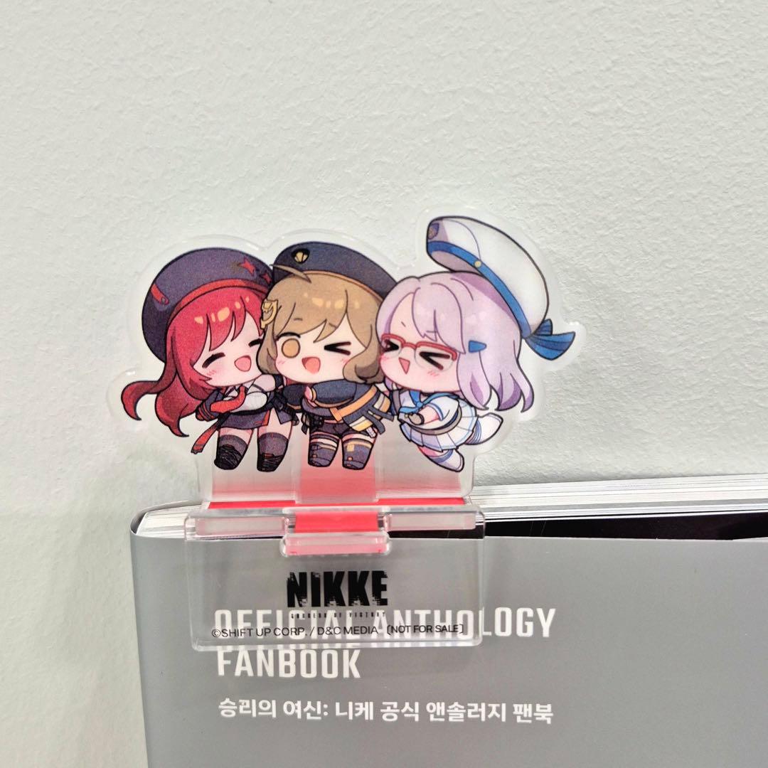韓国限定 勝利の女神：NIKKE 公式アンソロジーファンブック 特別版 特装版