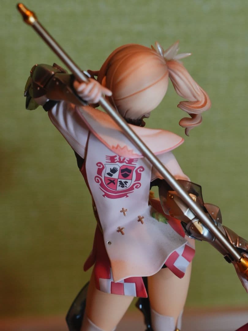 ベルベット・クラウ　フィギュア 　アルター （まとめ買い大歓迎！）