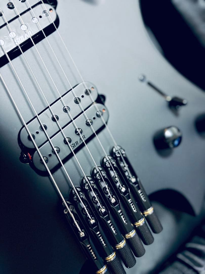 Solar Guitars H2.6C ヘッドレスギター