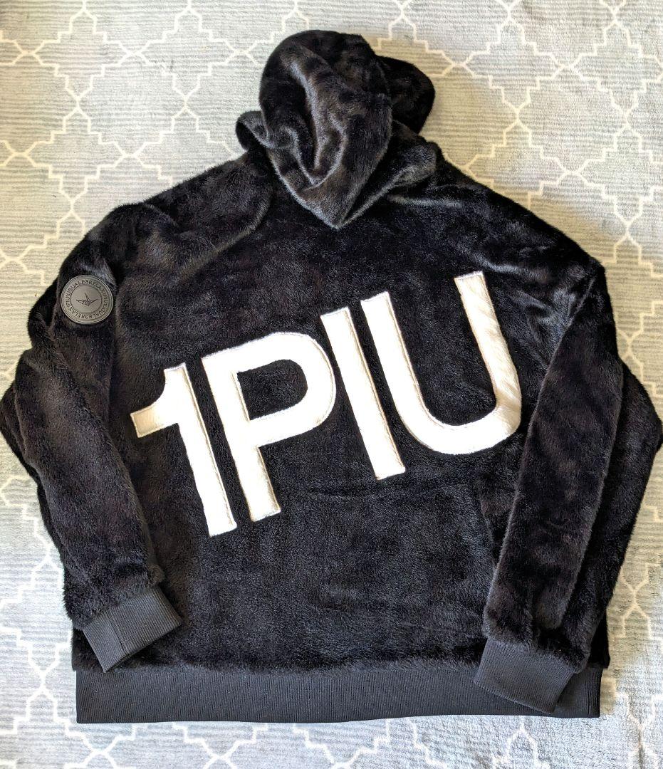 1PIU1UGUALE3 RELAX　 ボアパーカー 黒 size XL