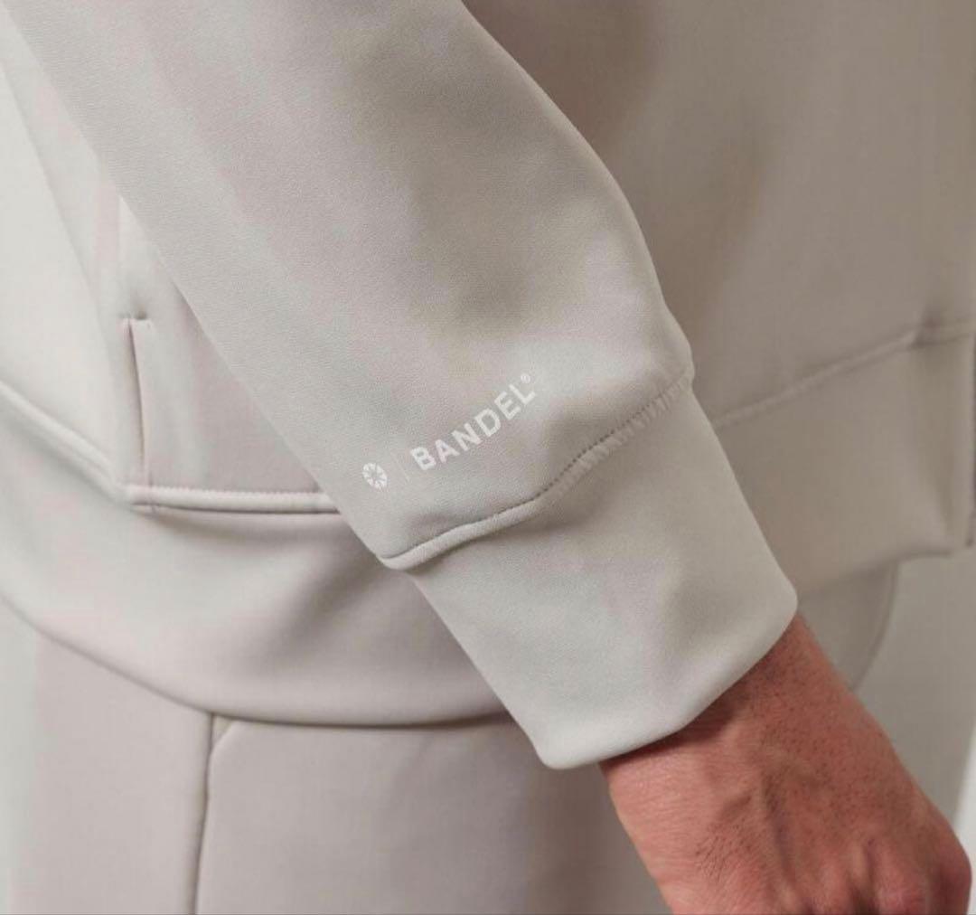 BANDEL バンデル　ベーシックフルジップブルゾン　5 ベージュ　XL 春秋用