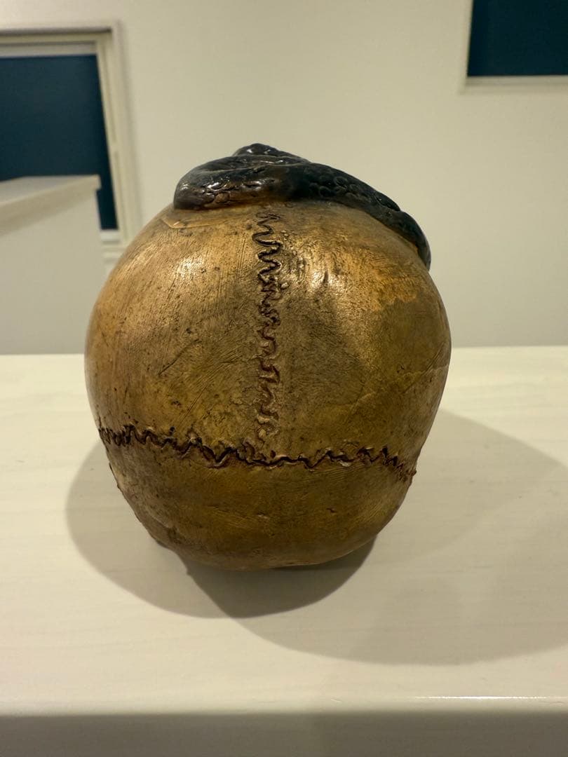 髑髏蛇レトロ置物スカルと蛇の彫刻 陶器