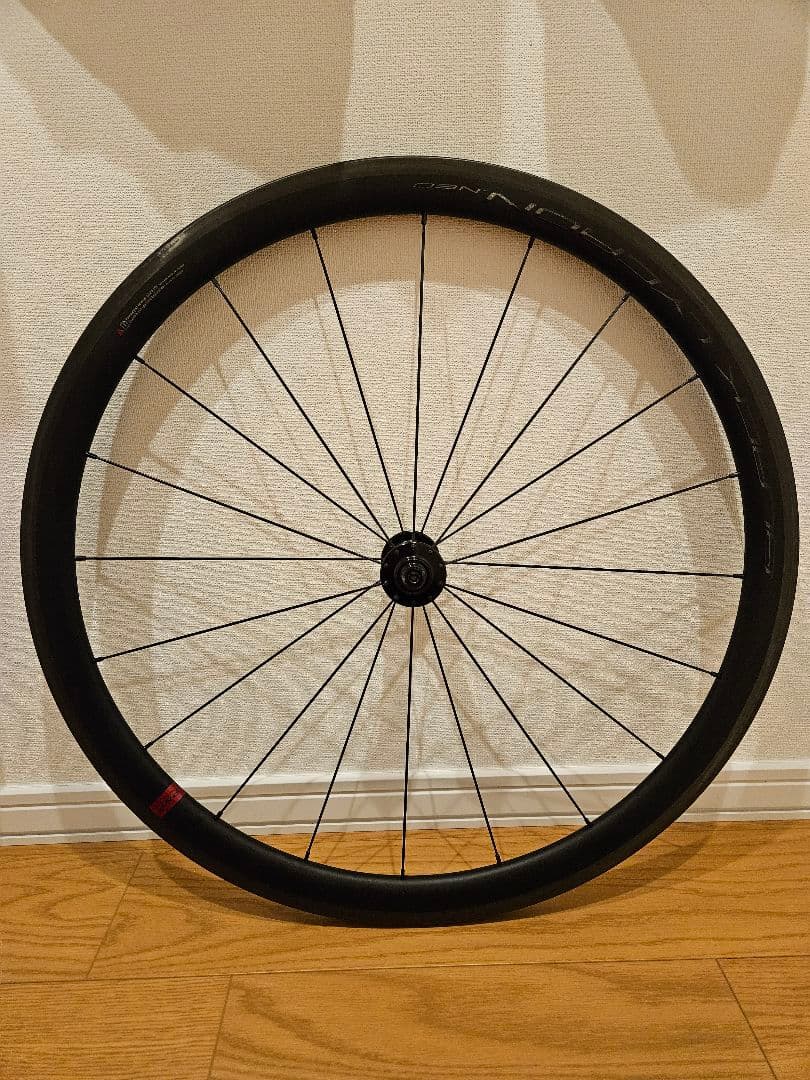 b*y様 【カーボンホイール】BLACK LYCAON.NEO