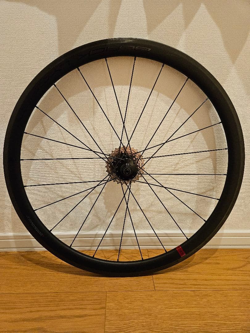 b*y様 【カーボンホイール】BLACK LYCAON.NEO