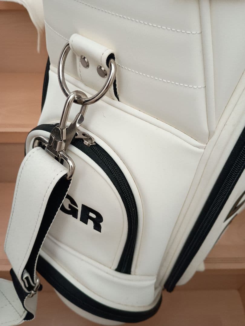 PRGR ホワイト キャディバッグ ヘッドカバー付き