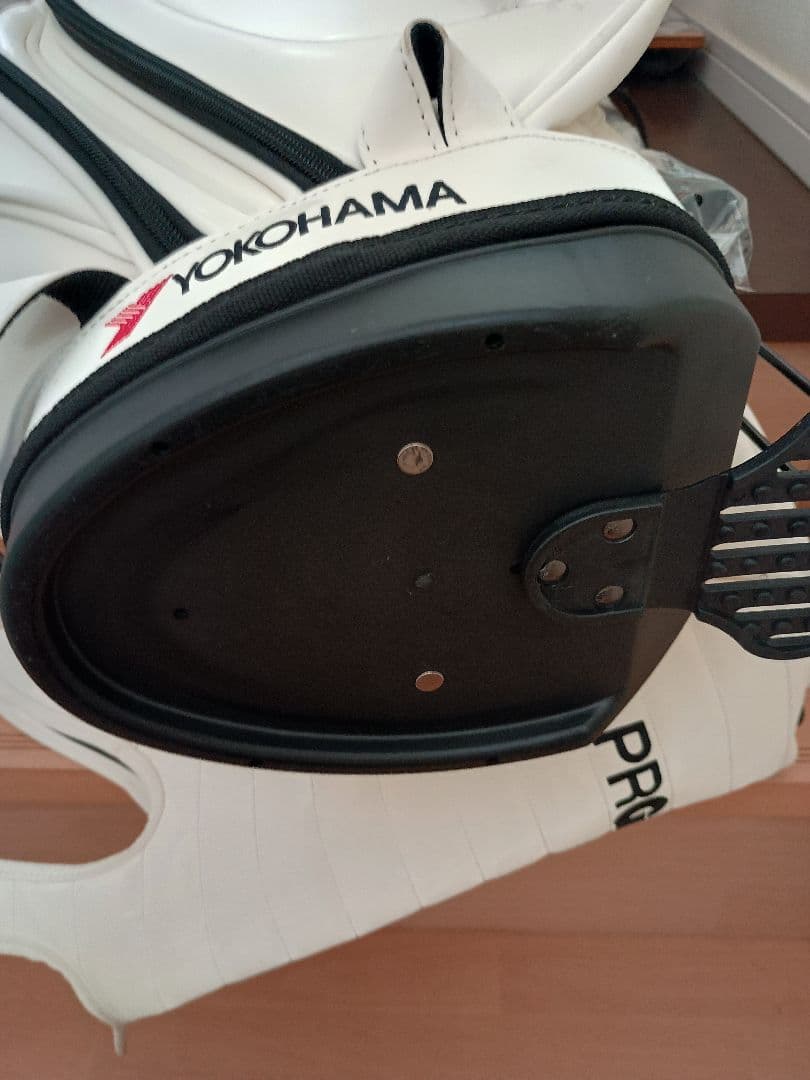 PRGR ホワイト キャディバッグ ヘッドカバー付き