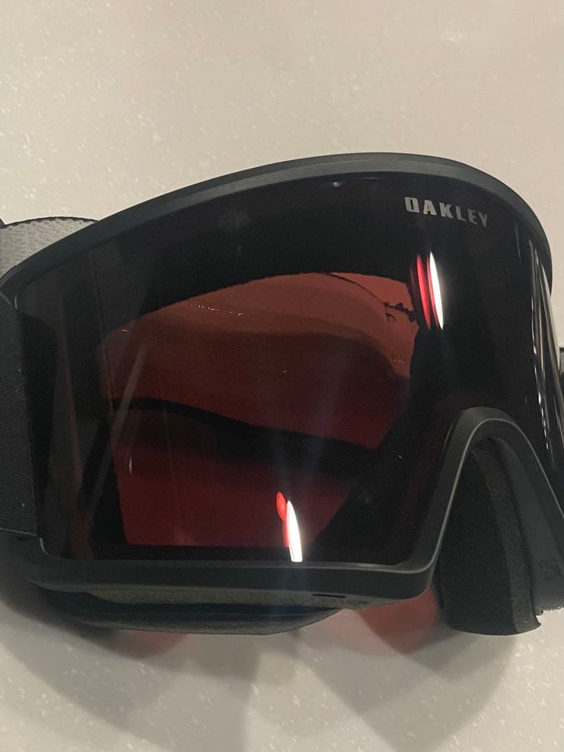 Oakley Prizm ゴーグル 赤レンズ