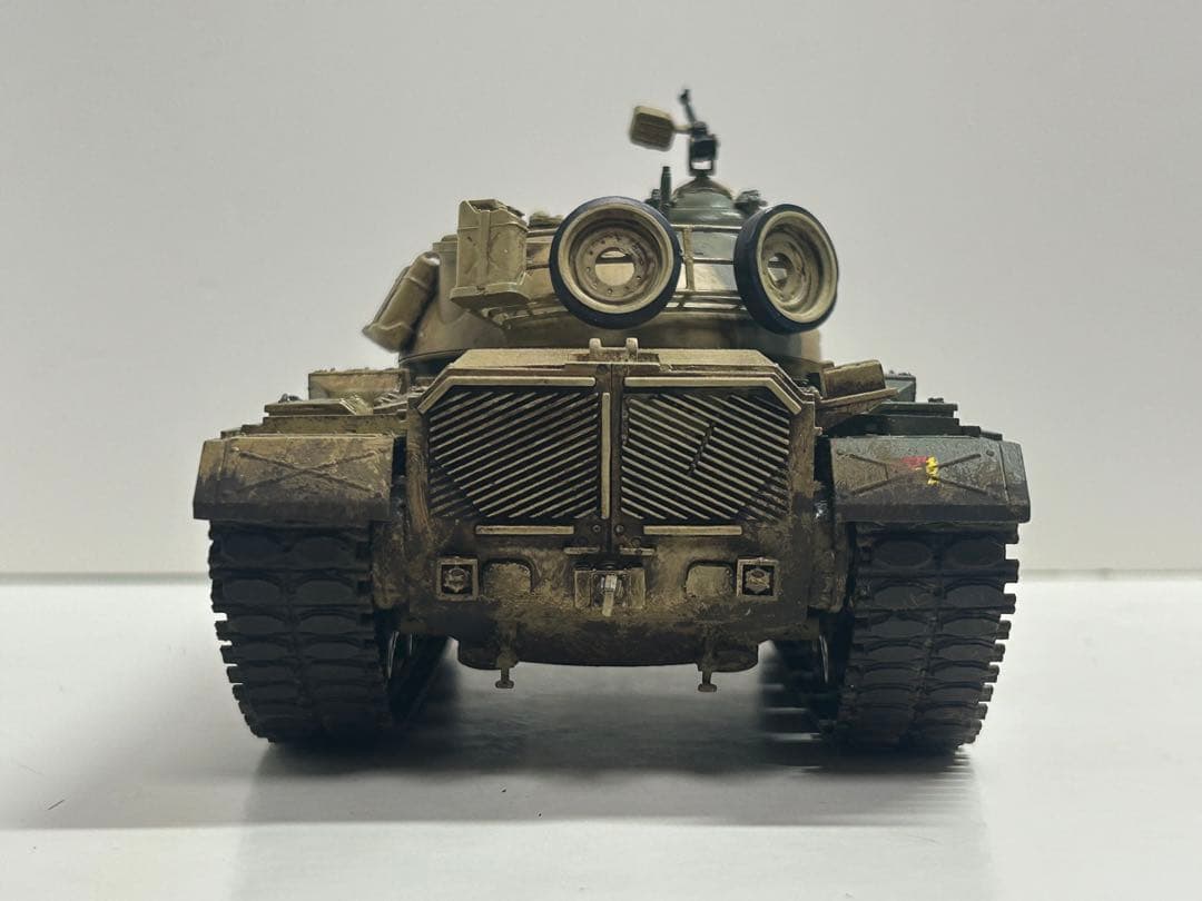 アカデミー　1/35 M48A5 戦車　完成品　戦車　模型　パキスタン