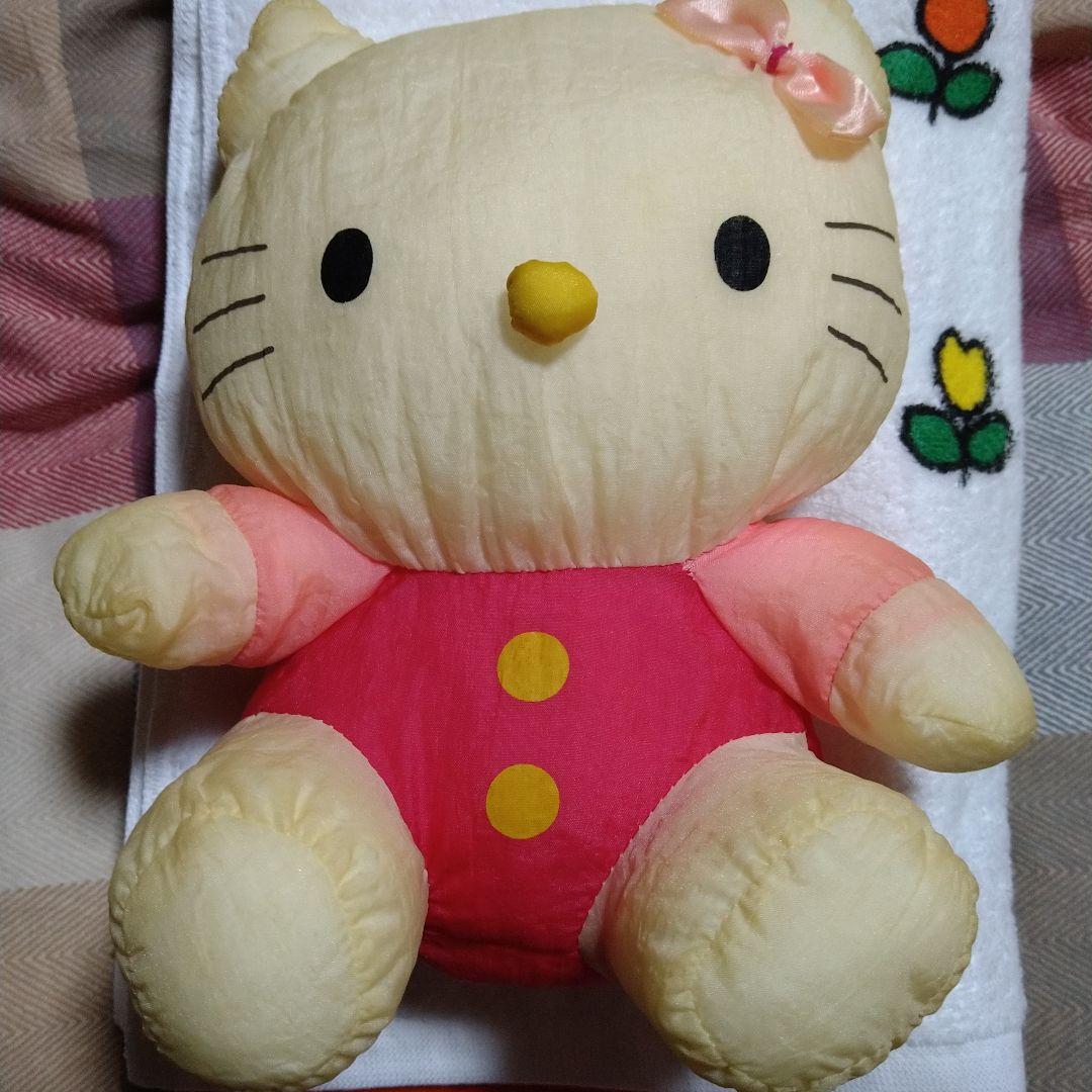 レトロ昭和　初代キティ　シャカシャカ　レア