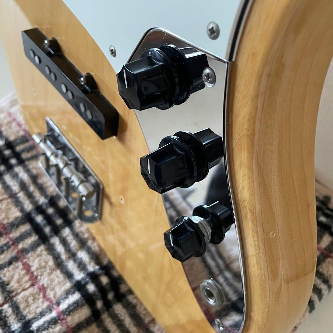 ベース Fender Japan JB75US