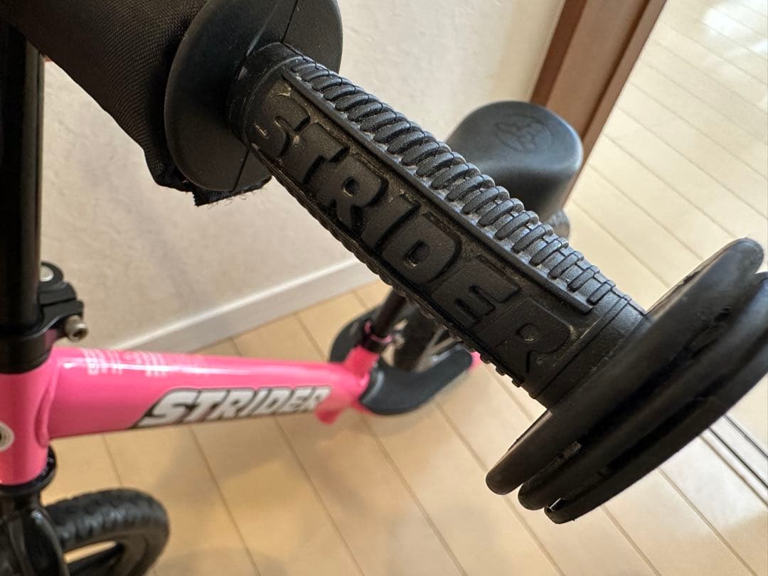 【人気色】STRIDER ストライダー スポーツモデル 12インチ ピンク