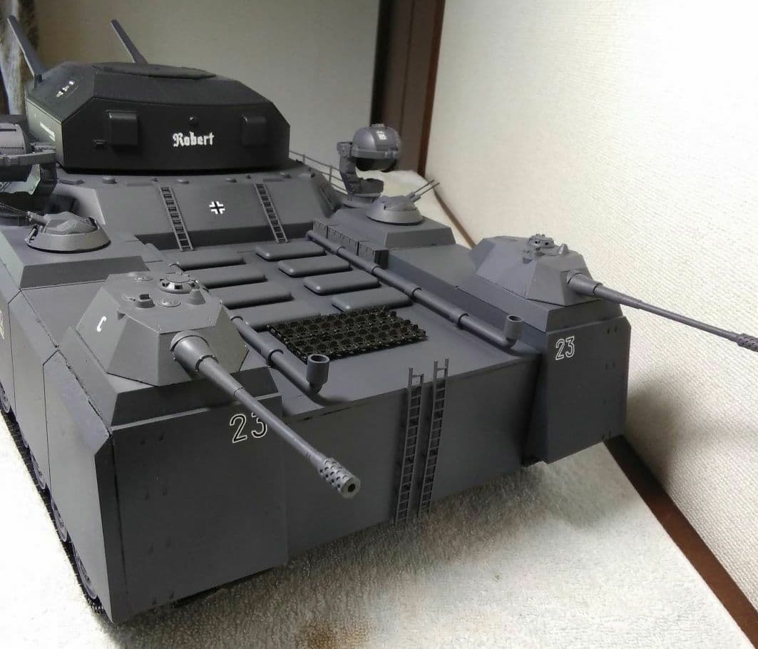 は*ん様 ロケットモデルズ 1/72 ドイツ試作超重戦車「陸上巡洋艦ラーテ」【完