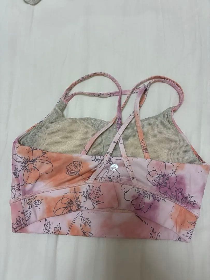 SUKALA 花柄クロスバックヨガウェア上下