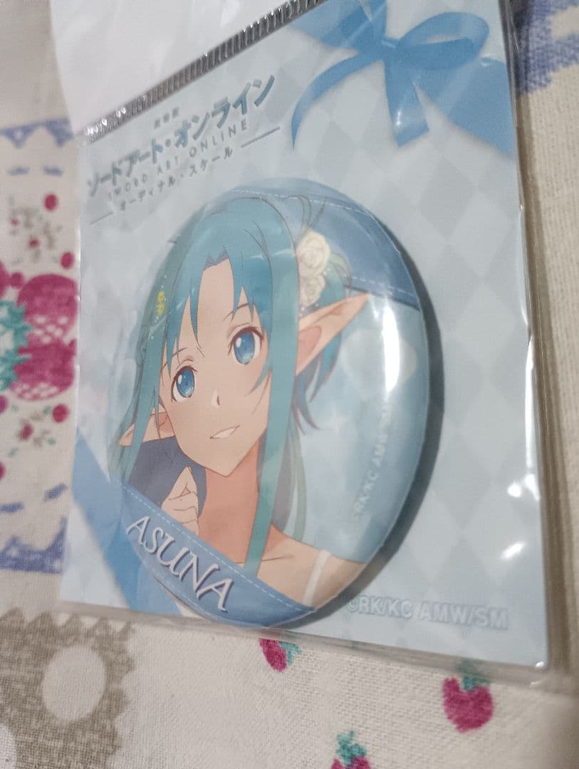 劇場版　ソードアート・オンライン　アトレ　アスナ　缶バッジ　新品