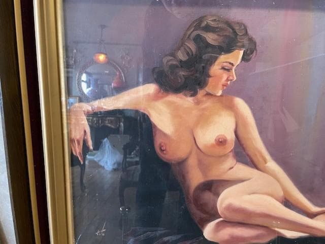 ヌード画 金色フレーム 作品