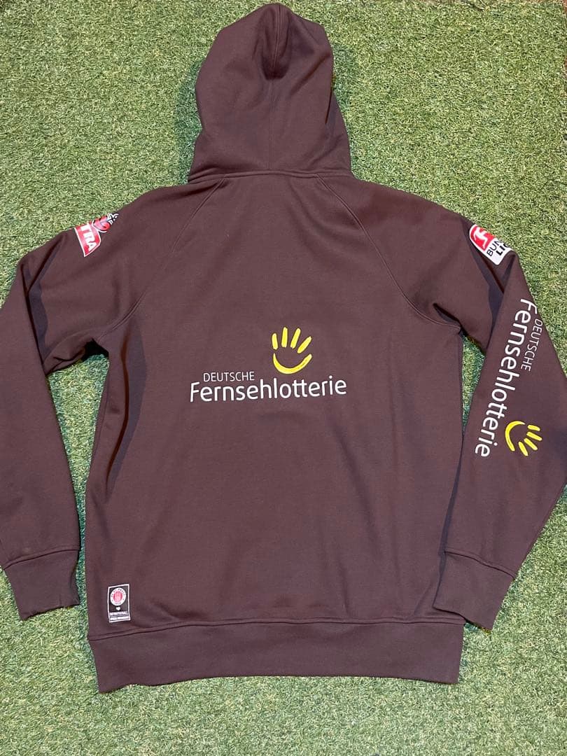 FC St. Pauli ザンクトパウリ　実使用　パーカー　フーディ