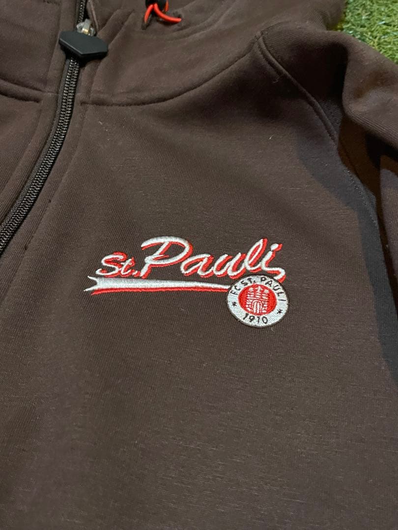 FC St. Pauli ザンクトパウリ　実使用　パーカー　フーディ