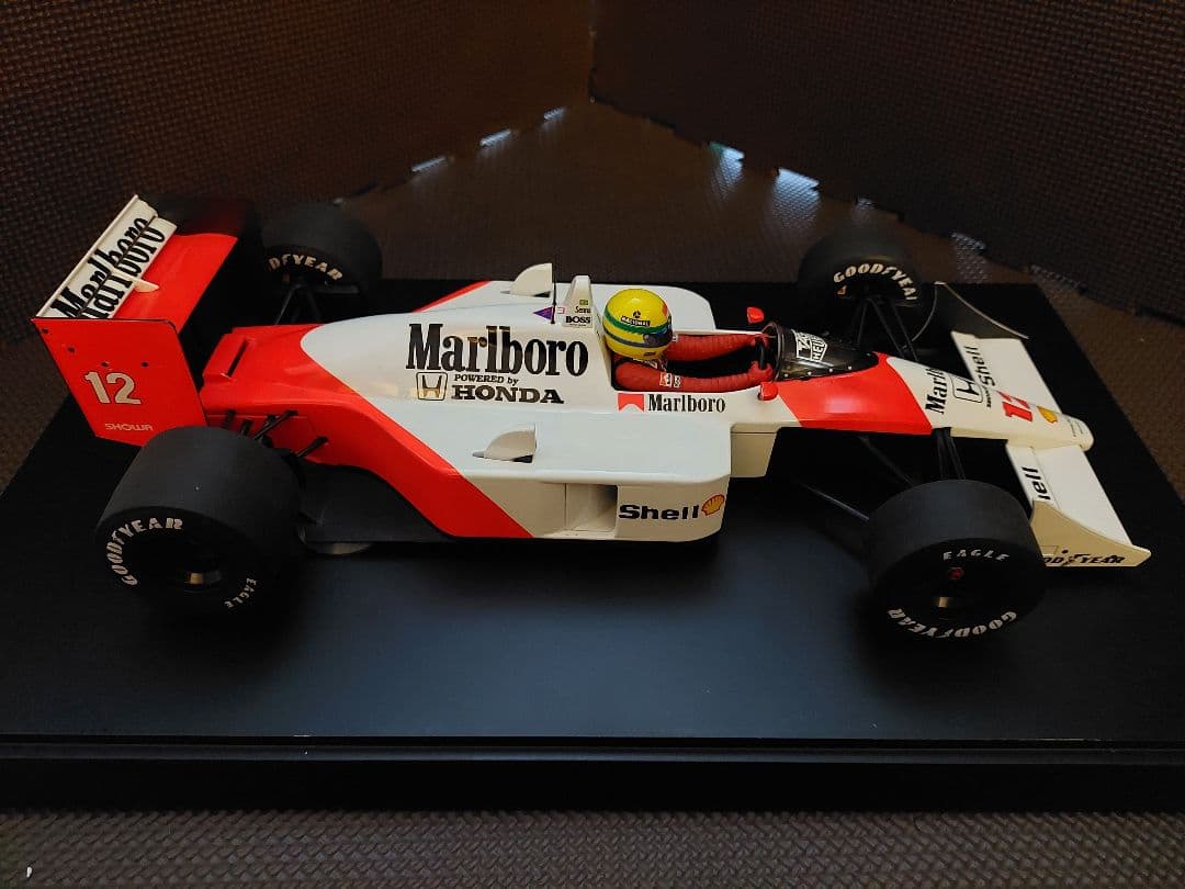 1/12 PMA マクラーレンMP4/4 A.セナ #12　マルボロ仕様
