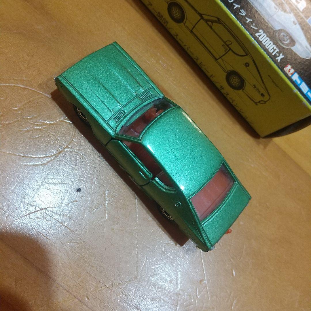 黒箱トミカ82 NISSAN SKYLINE 2000GT-X 1/64