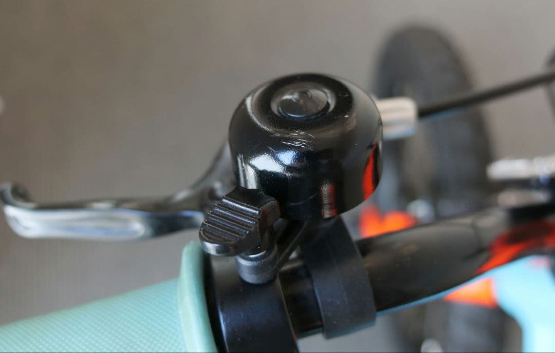 送料込 ヨツバサイクル 16インチ ラムネブルー 中古品