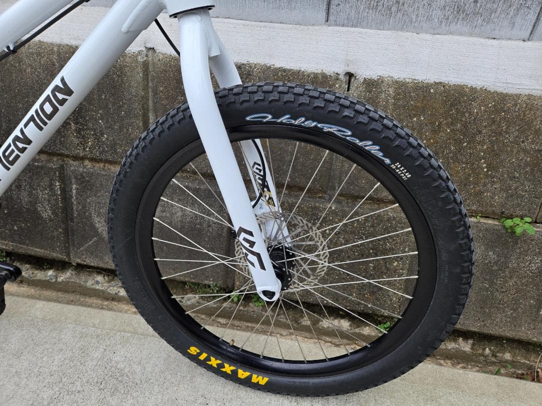 extension JARVIS 24インチ ブレーキレス トライアル自転車